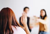 Kenalan Yuk Dengan Mata Kuliah Ilmu Politik